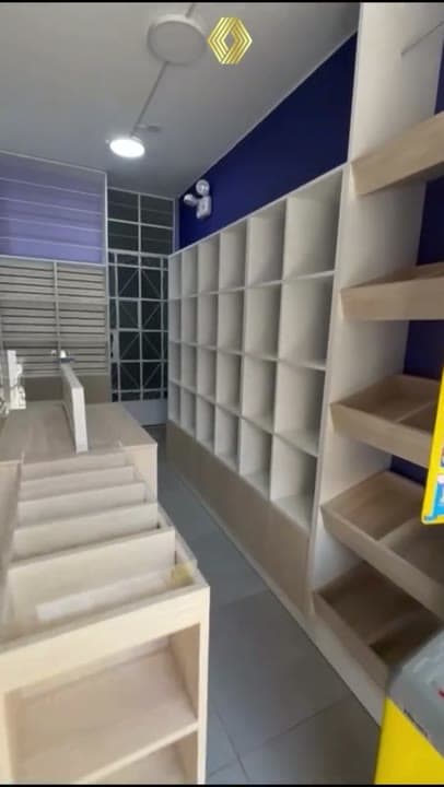 Librería-Bodega